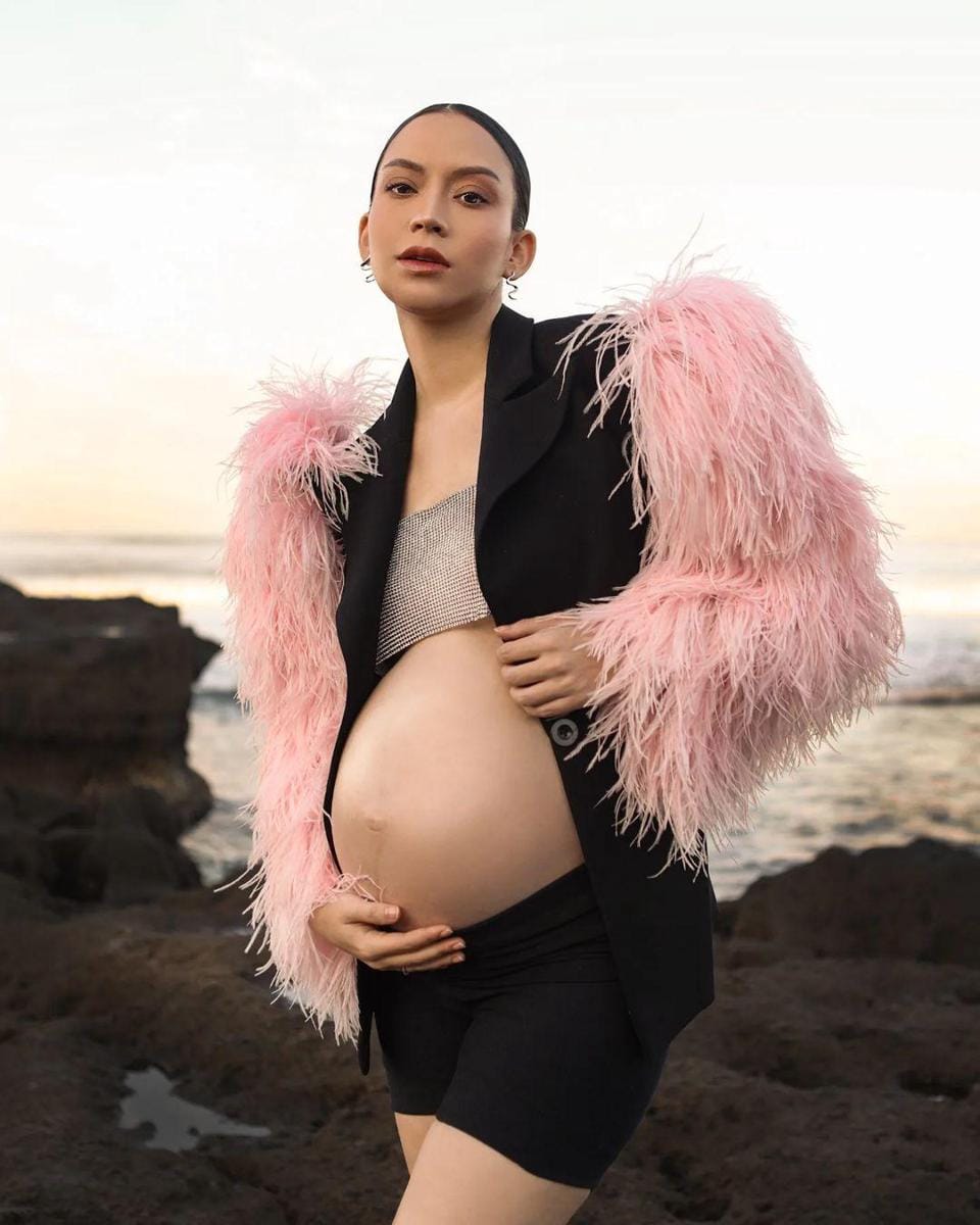 instagram.com/karinadila8921/