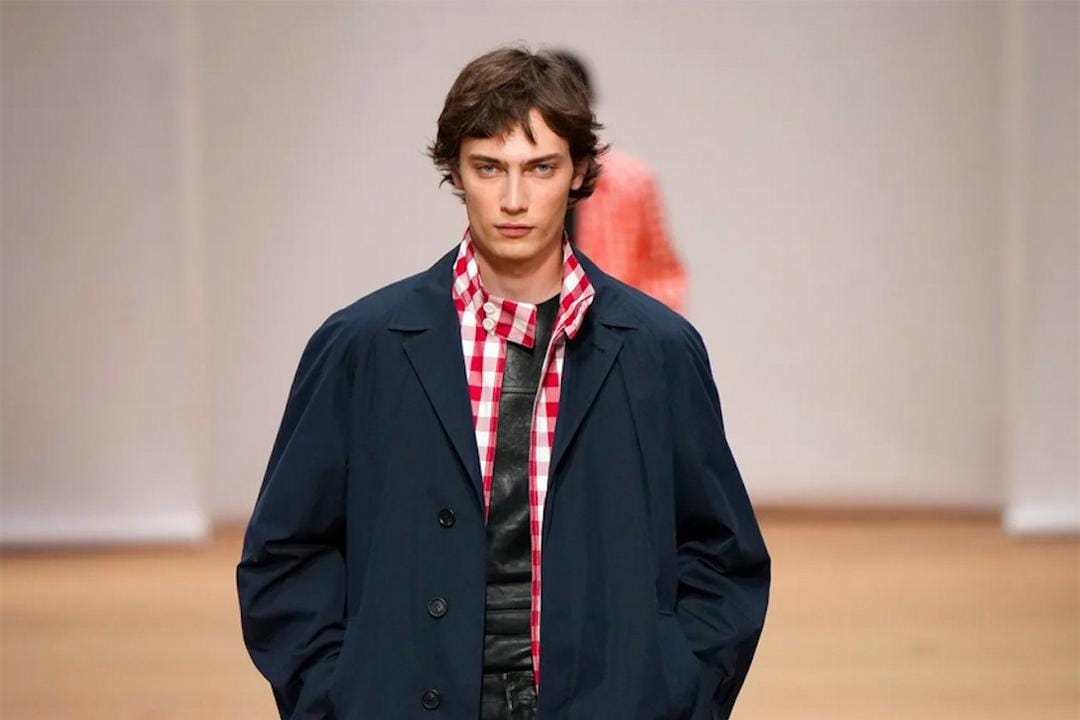 Prada Rilis Koleksi yang 'Youthful' untuk Menswear Spring/Summer 2023