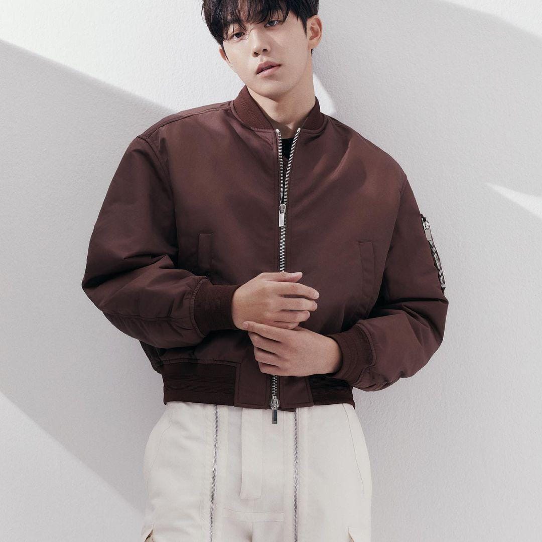 instagram.com/skawngur