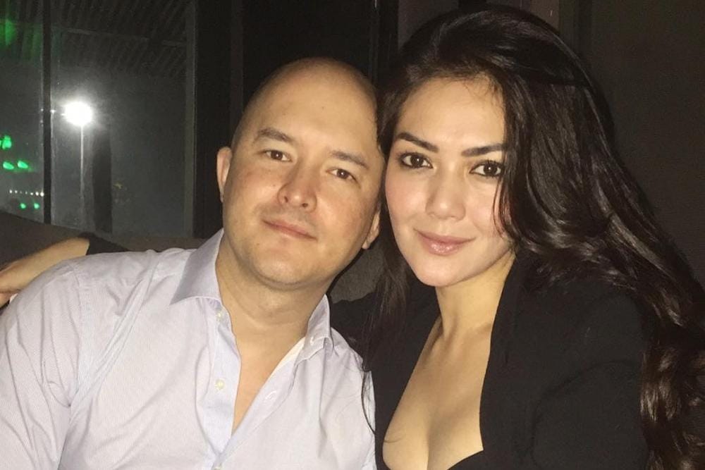 instagram.com/melinaatian