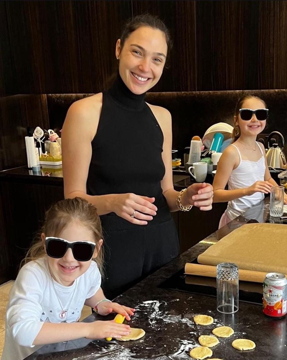 instagram.com/gal_gadot