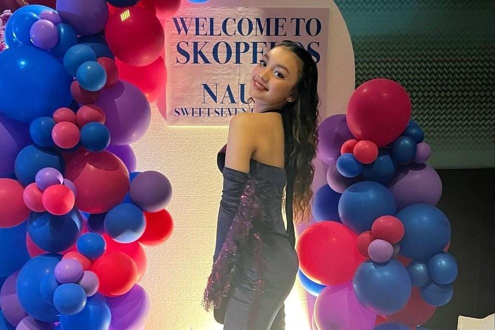 Gaya Naura Ayu di Pesta Ulang Tahun ke-17, Mirip Olivia Rodrigo!