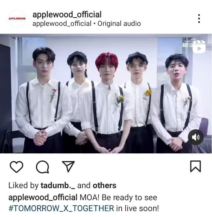 Instagram / applewood_official