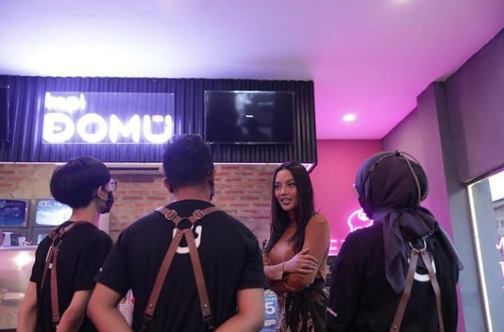 Instagram / eri.carl