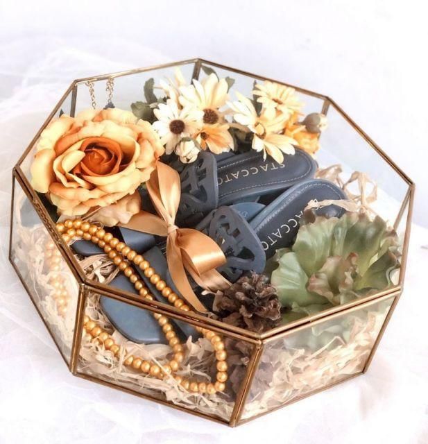 instagram.com/cameo frame