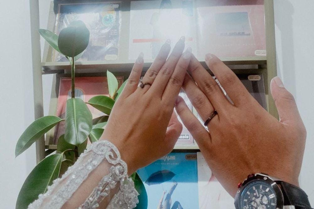 instagram.com/dindazani