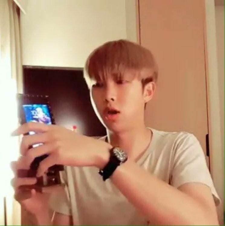 RM/VLIVE/koreaboo.com