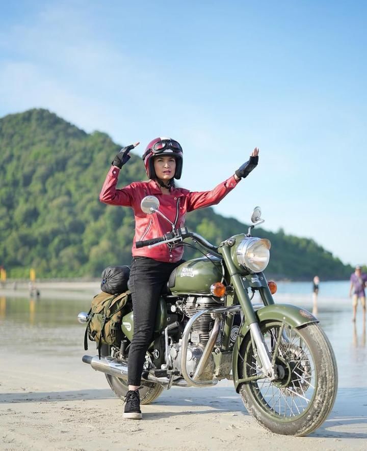 Instagram / Kia Poetry