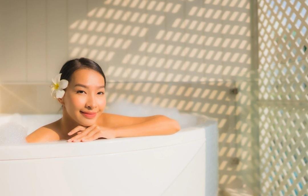 Bikin Rileks! Ini Kebiasaan Mandi ala Orang Jepang yang Bisa Ditiru