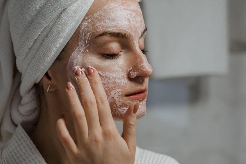 Rekomendasi Milk Cleanser Lokal untuk Kulit Berjerawat