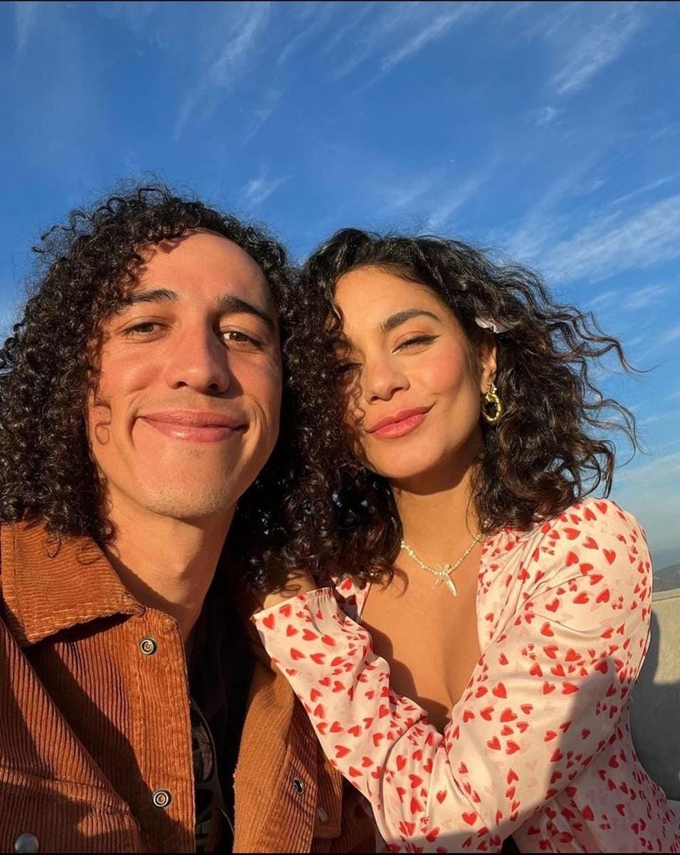 instagram.com/vanessahudgens