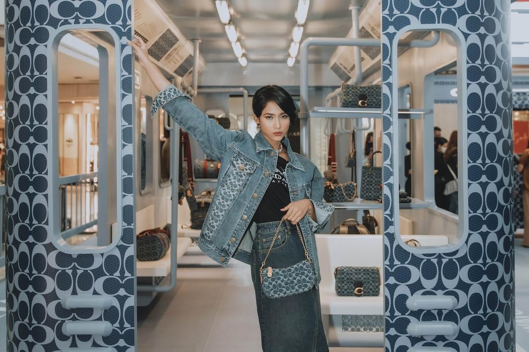 Coach Hadirkan Kembali New York Subway Pop Up Store!