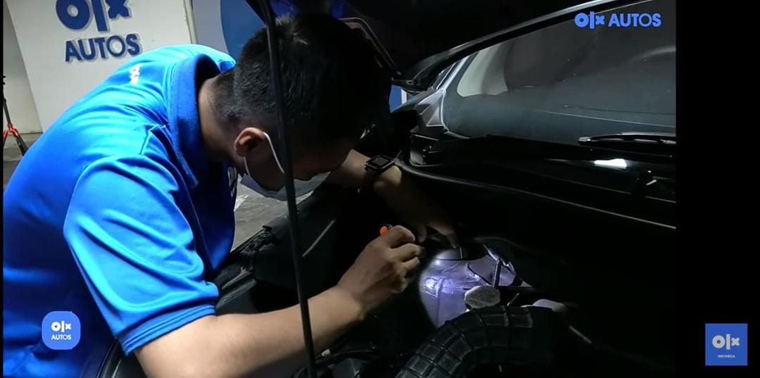 YouTube / OLX AUTOS