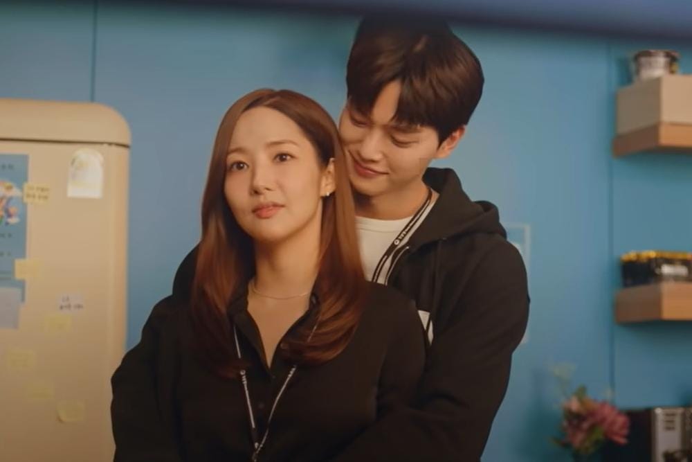 Patut Dicoba! Ini 8 Cara Memanjakan Perempuan a la Drama Korea