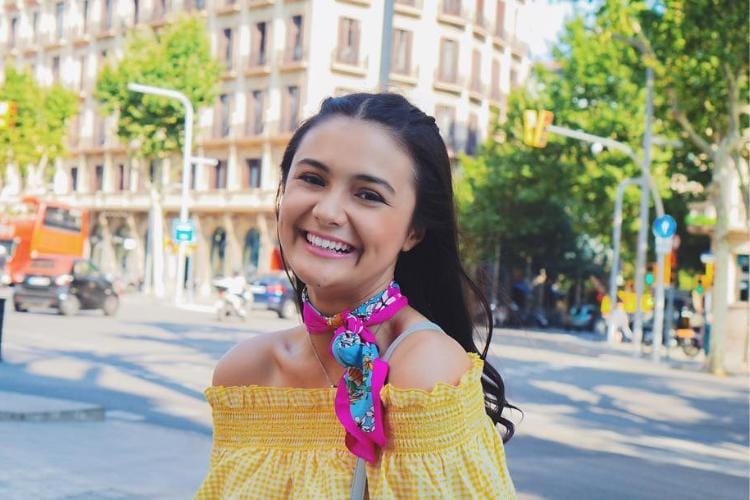 instagram.com/amandarawles