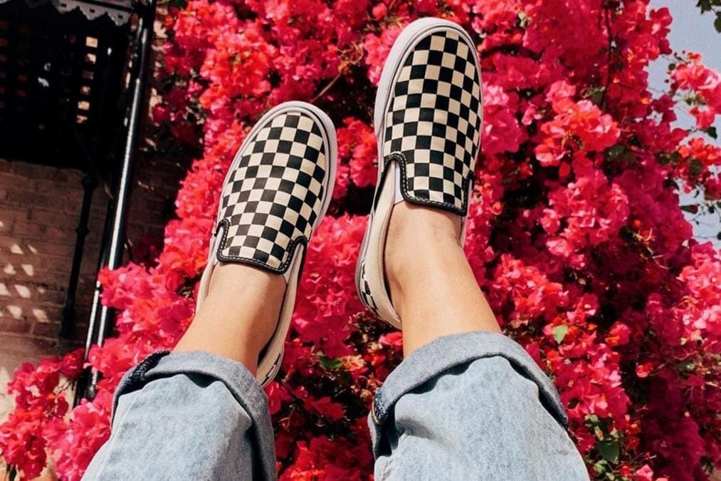 Nyaman dan Praktis, Ini Keunggulan Slip-On Shoes dari Sepatu Lainnya
