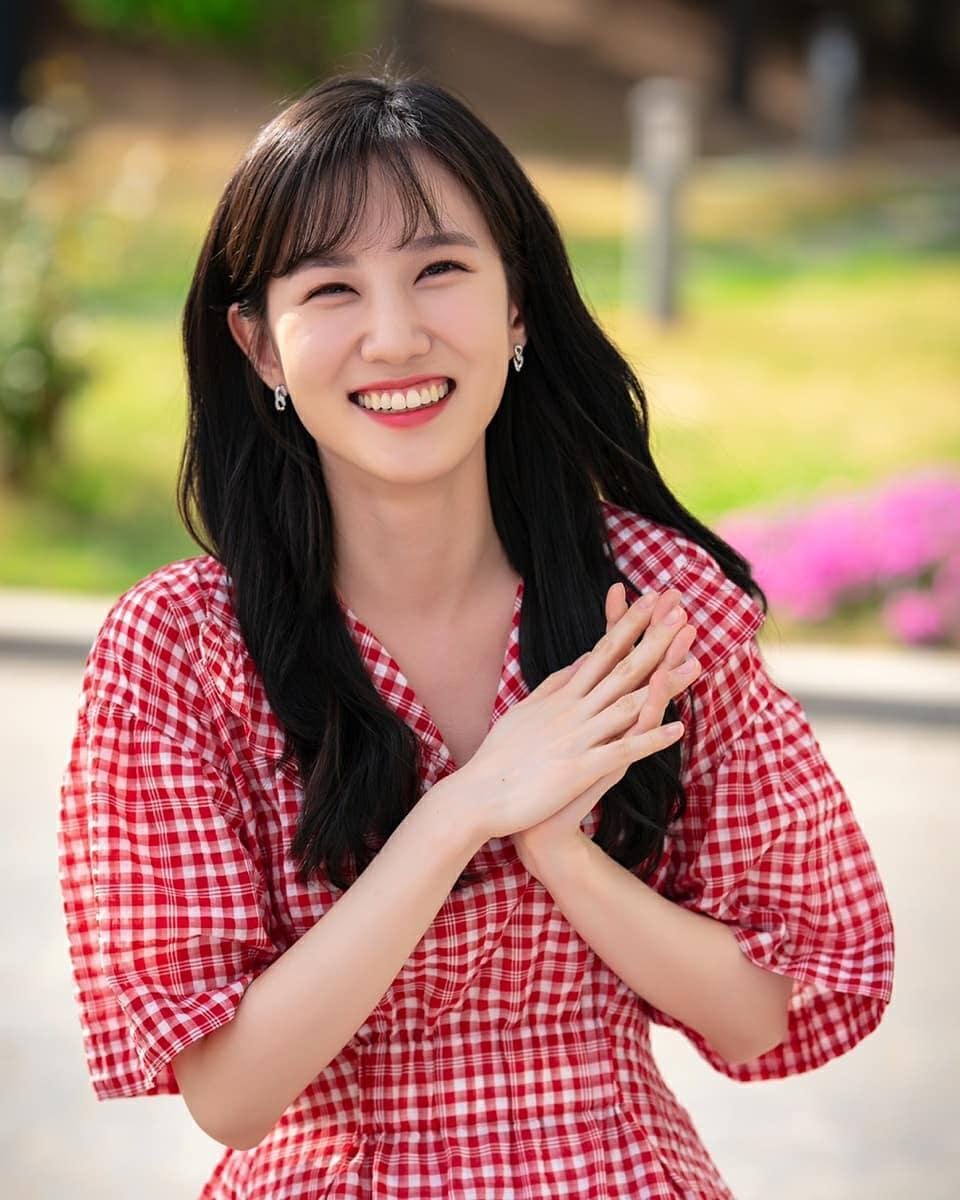 instagram.com/eunbining0904