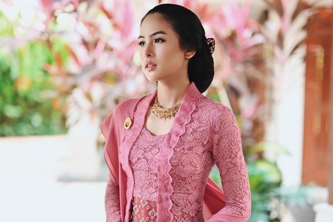 Tips Merawat Kebaya Supaya Tetap Awet dan Anti Bau