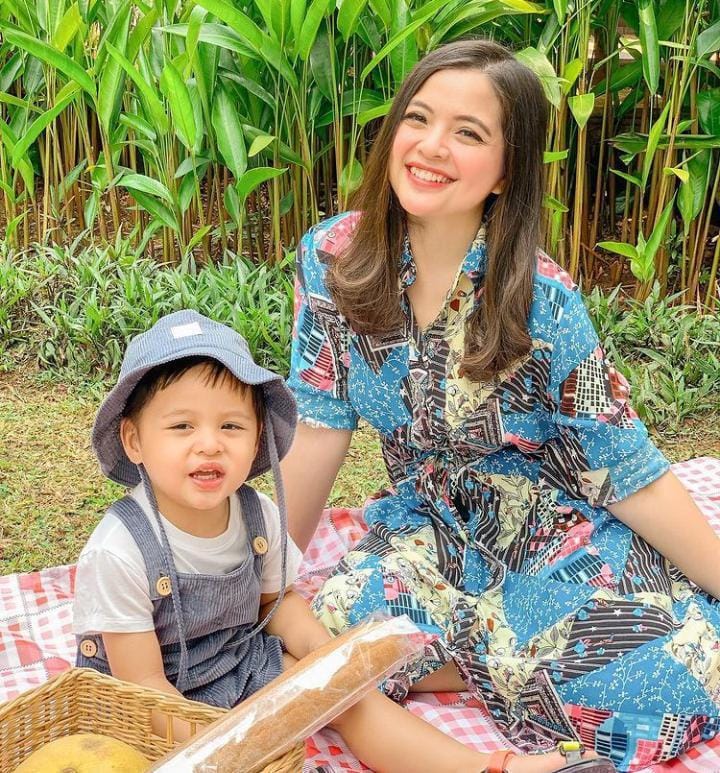 Instagram.com/TasyaKamila