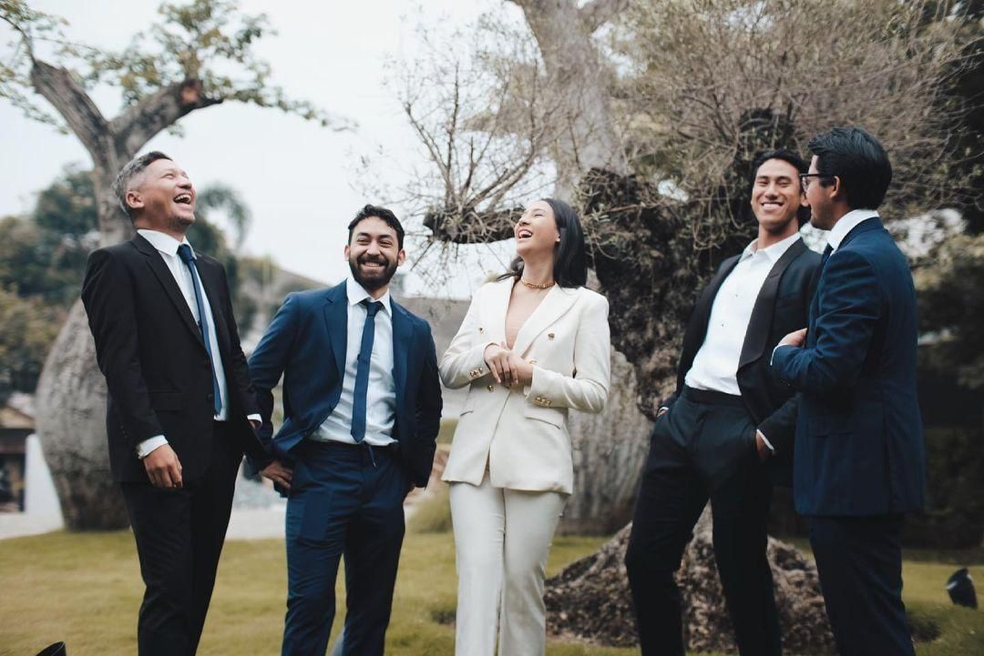 instagram.com/anyageraldine