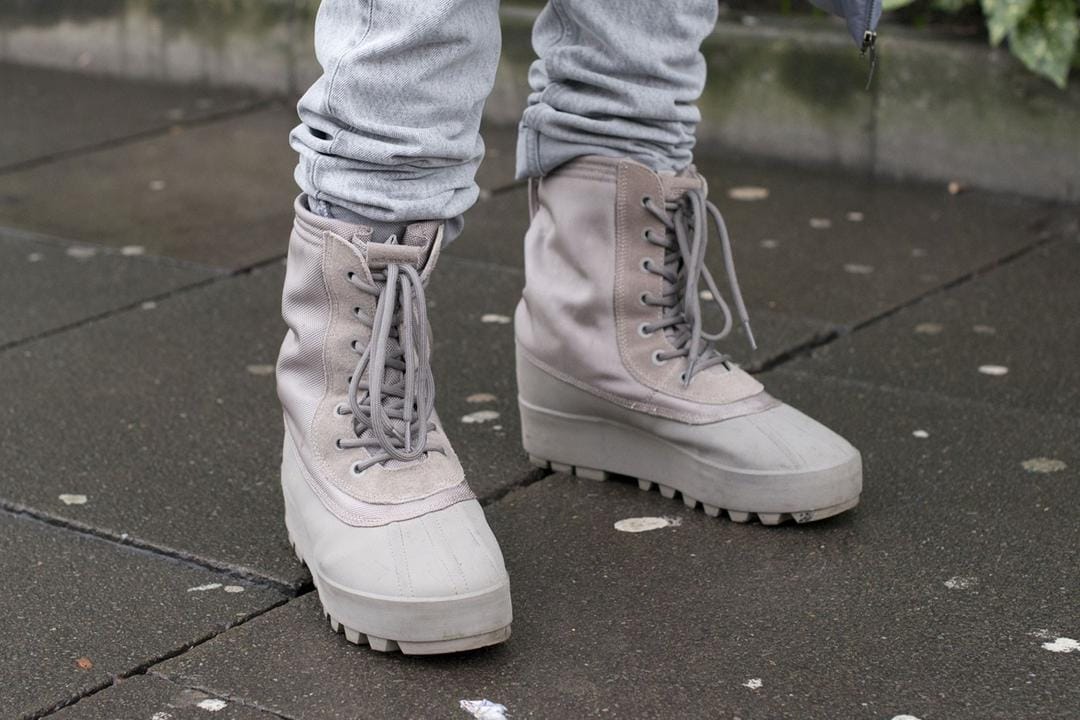 YEEZY Dikabarkan akan Rilis Kembali 950 Boot!