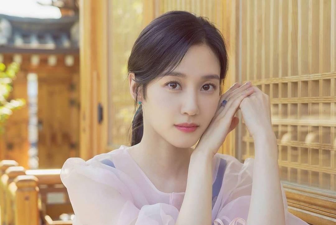 instagram.com/@eunbining0904