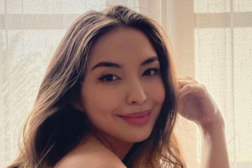 instagram.com/manodelia