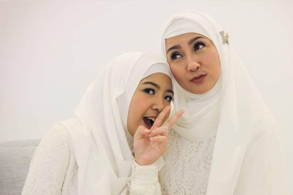 instagram.com/desyratnasari.officialsukabumi