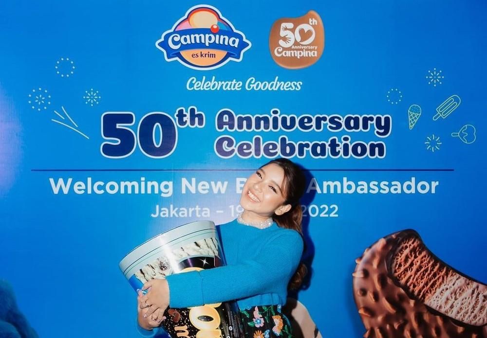 instagram.com/tiaraandini