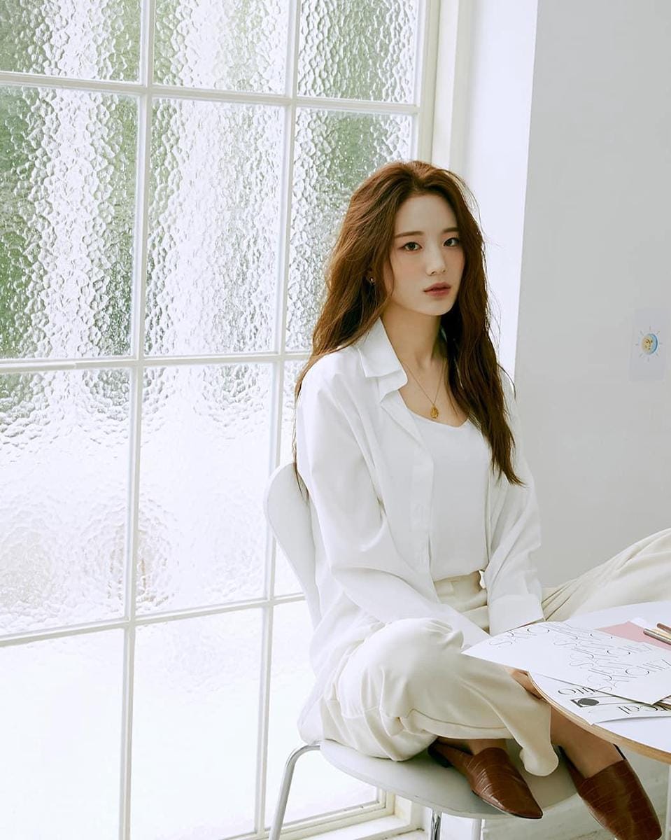 instagram.com/gyurious_j