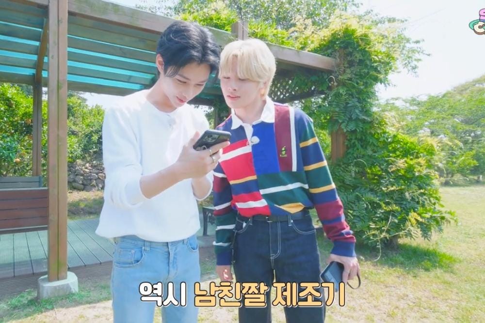 youtube.com/StrayKids