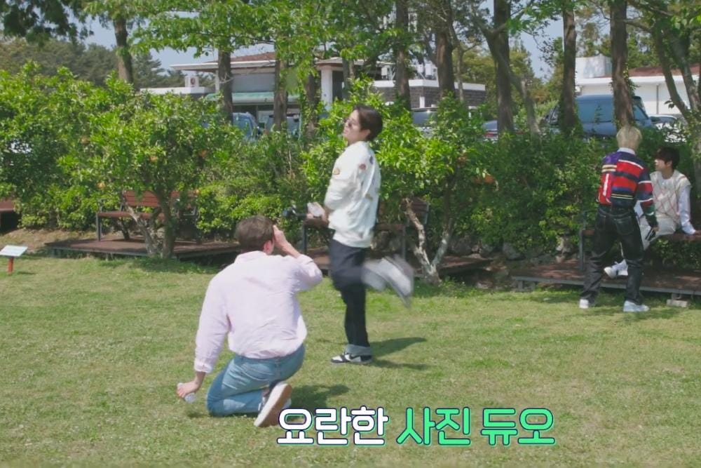 youtube.com/StrayKids