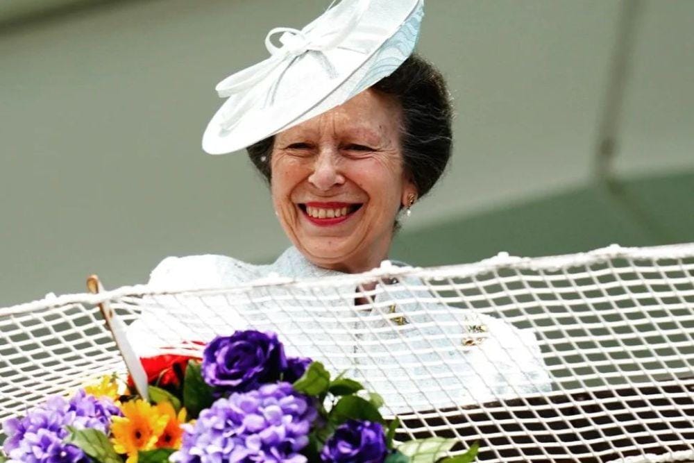 instagram.com/theroyalfamily