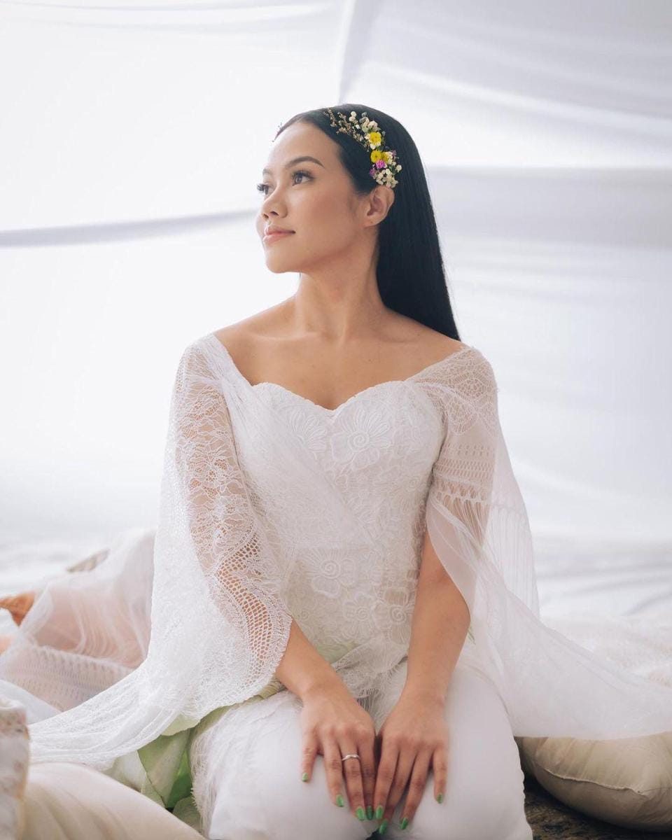 instagram.com/yurayunita