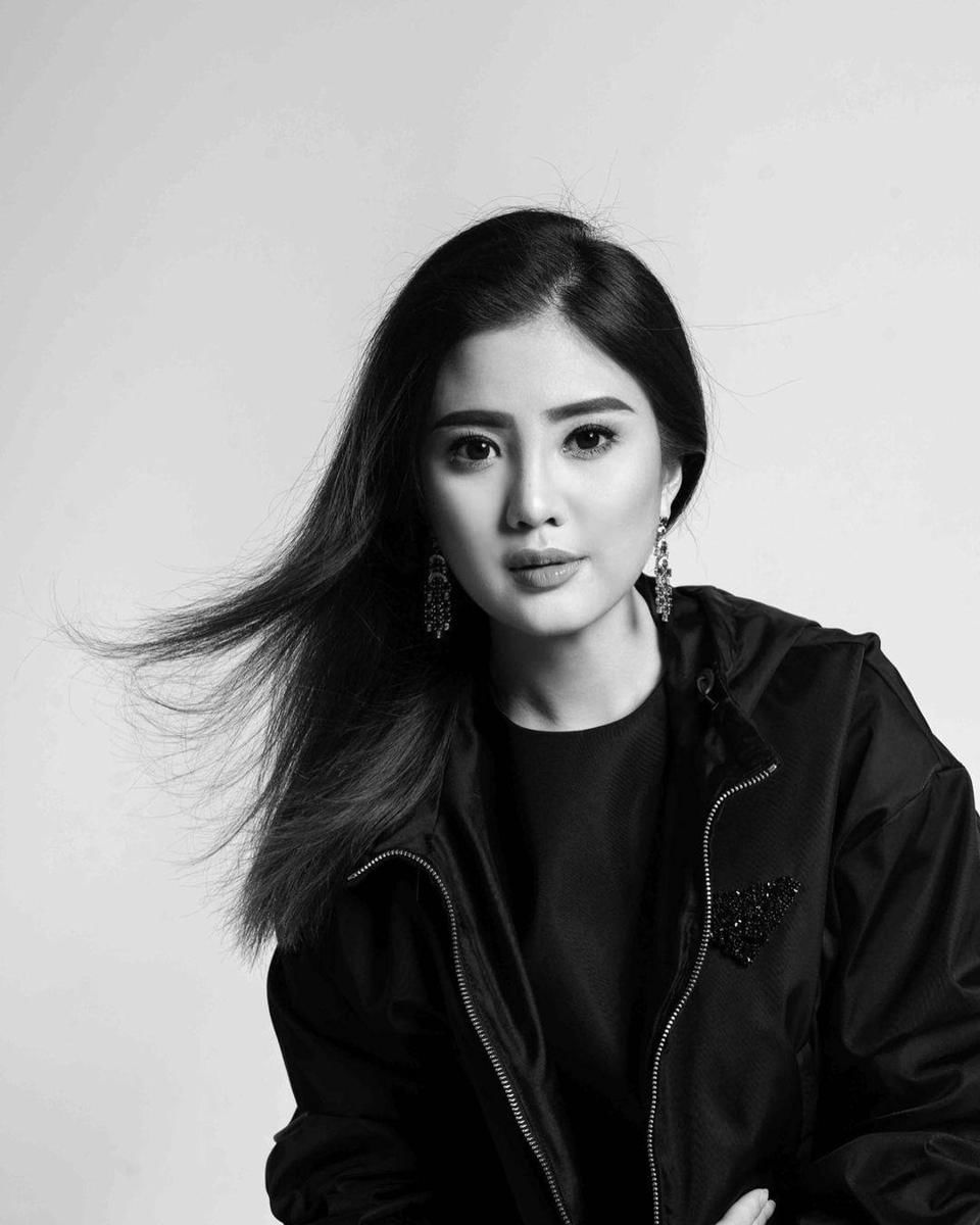 instagram.com/valenciatanoe