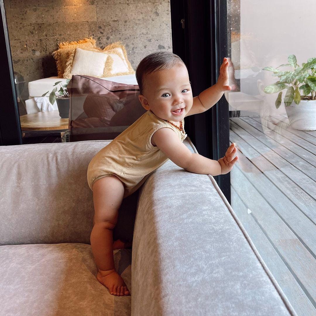 instagram.com/jenniferbachdim