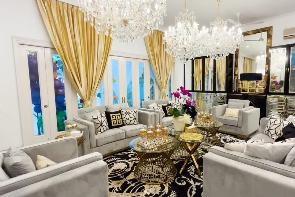 youtube.com/c/TasyiAthasyia