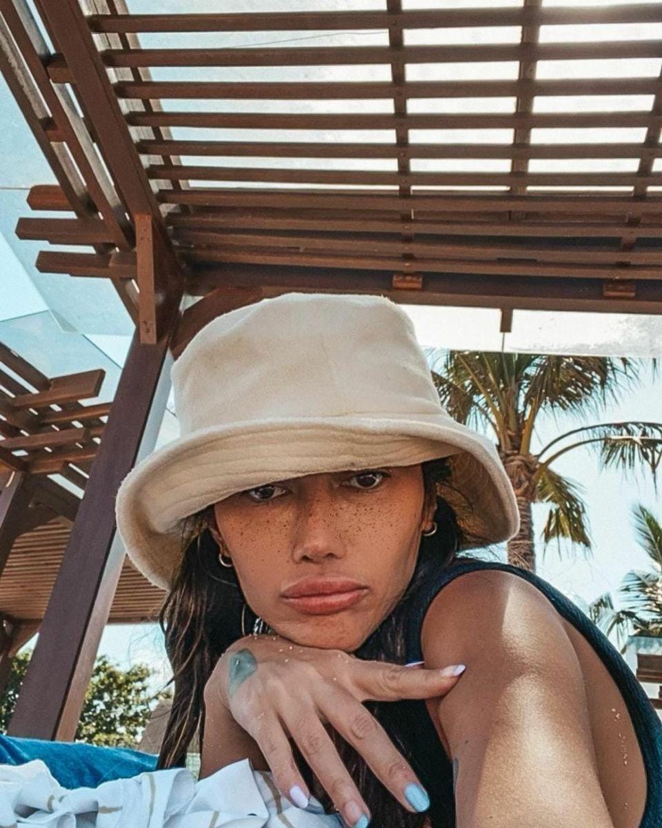 Instagram.com/allaboutfelisha