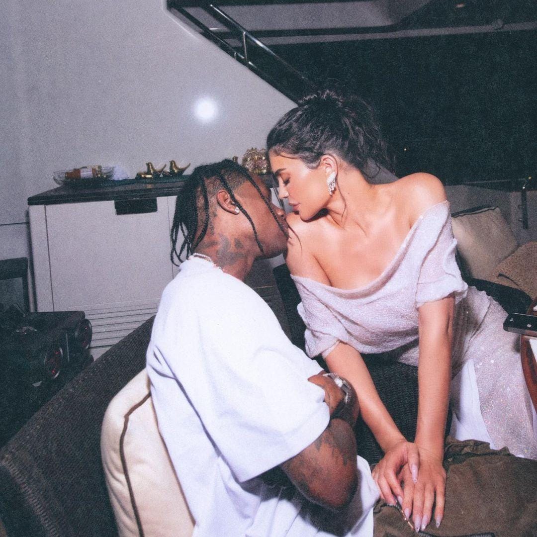 instagram.com/kyliejenner