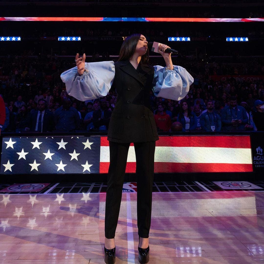 instagram.com/sofiacarson