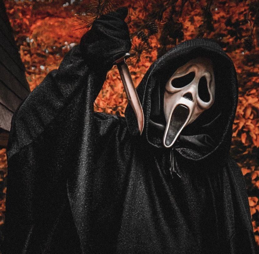 twitter.com/GhostfaceTalks_