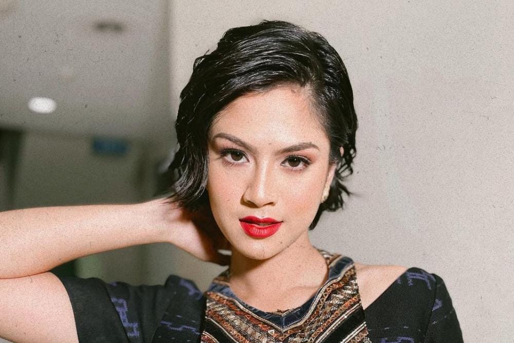 instagram.com/hanahaho