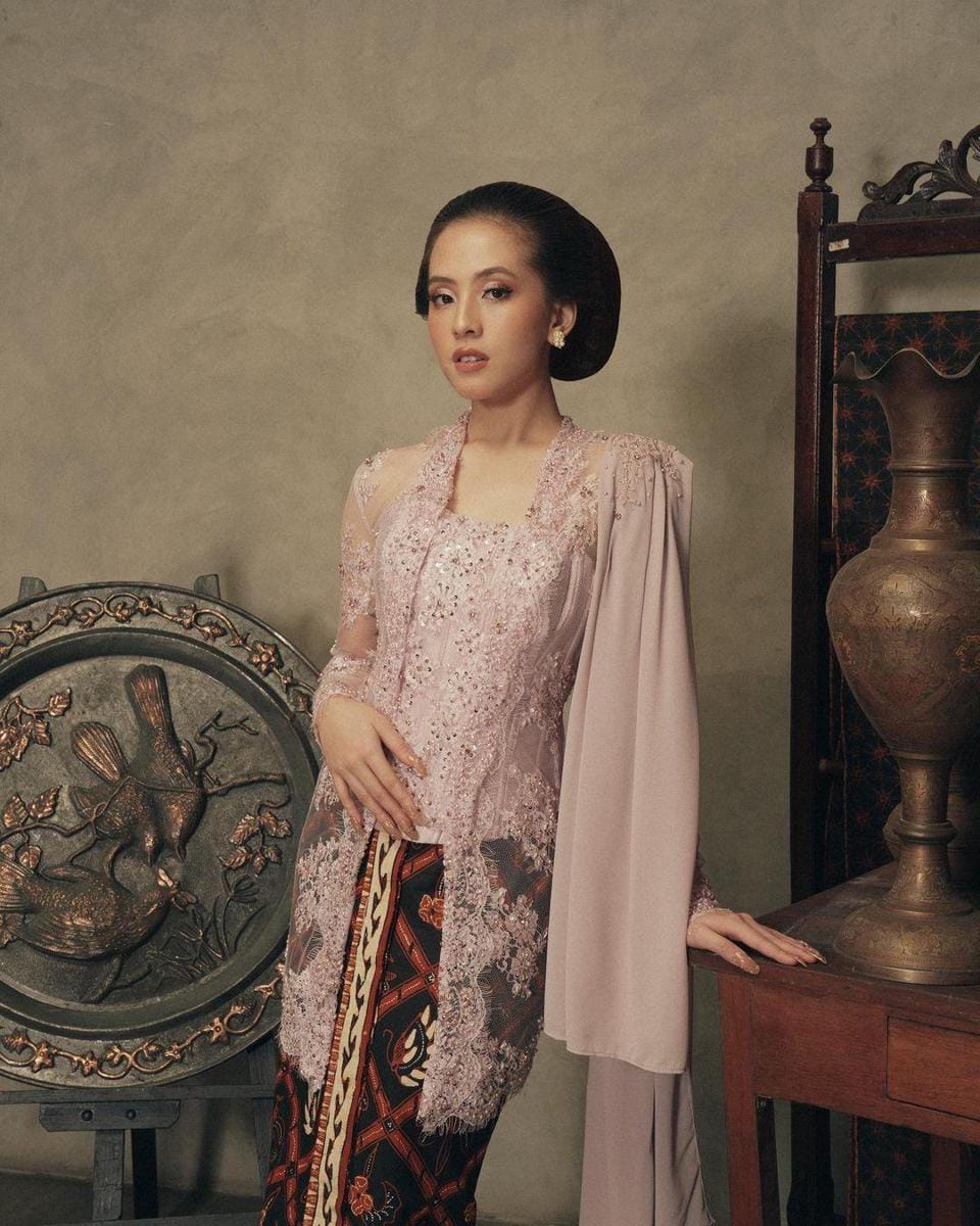 instagram.com/zaraadhsty