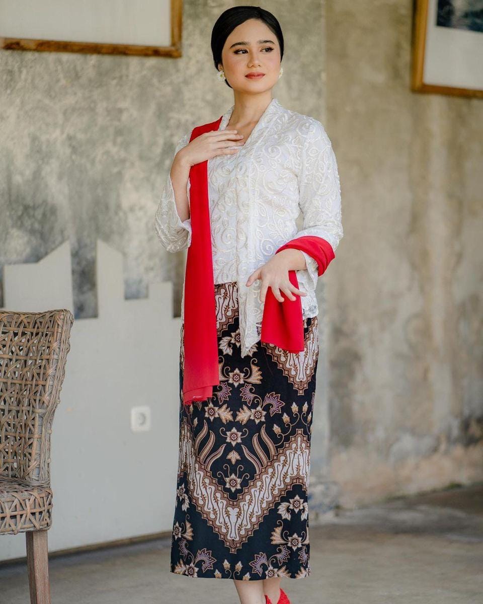 instagram.com/tissabiani