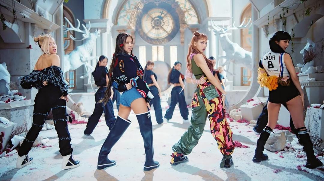 youtube.com/BLACKPINK