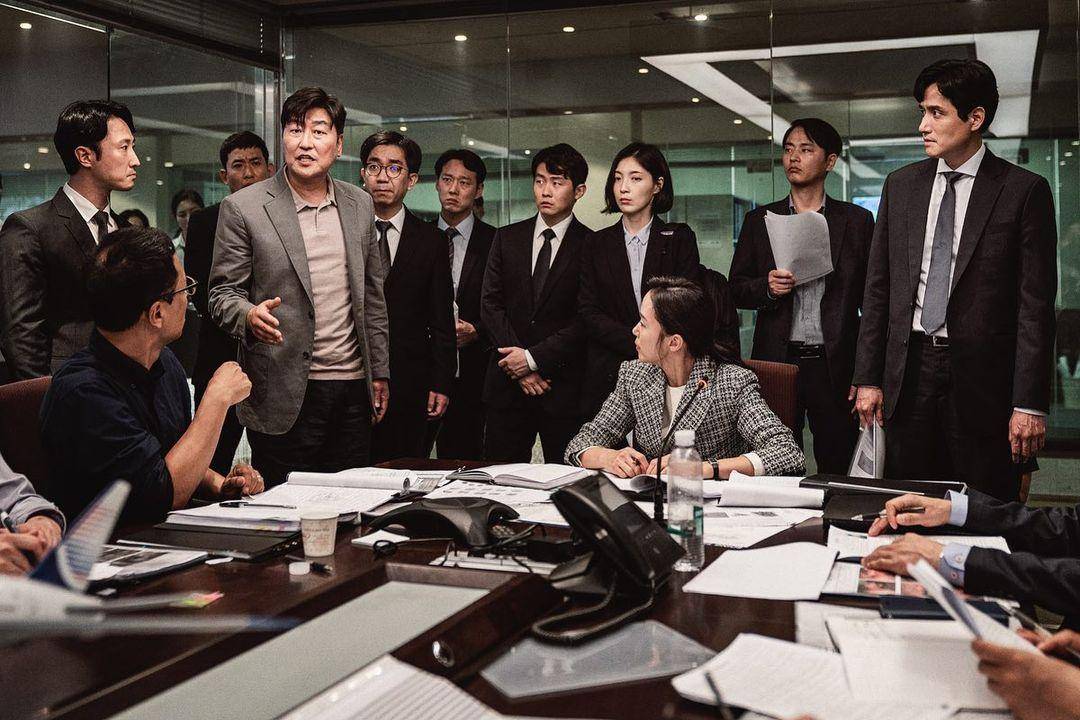 instagram.com/showbox.movie