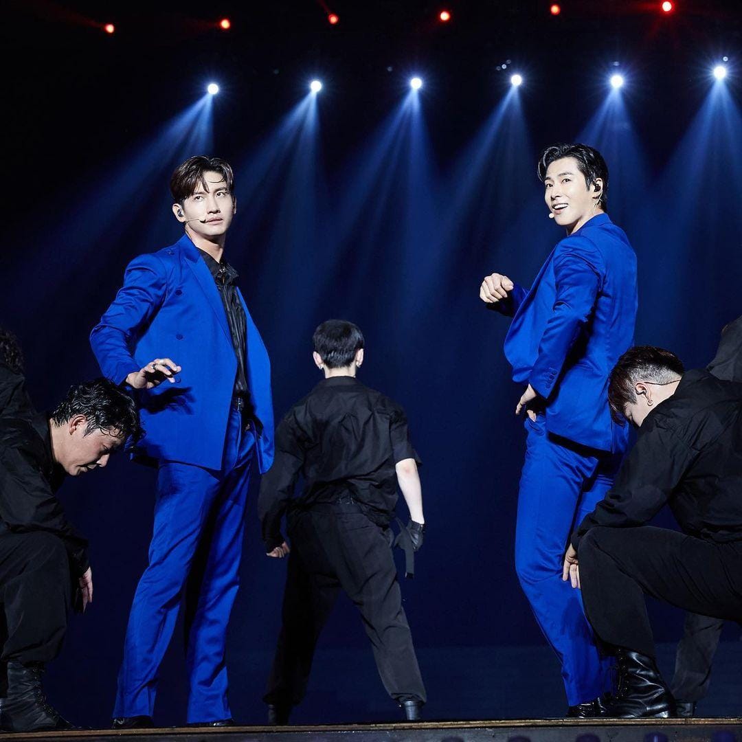 instagram.com/smtown