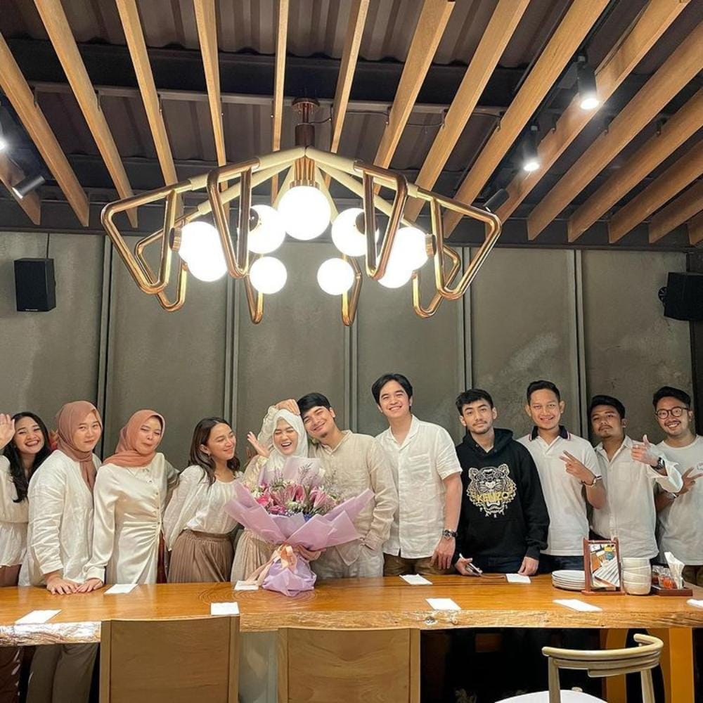 instagram.com/hennyyrahman