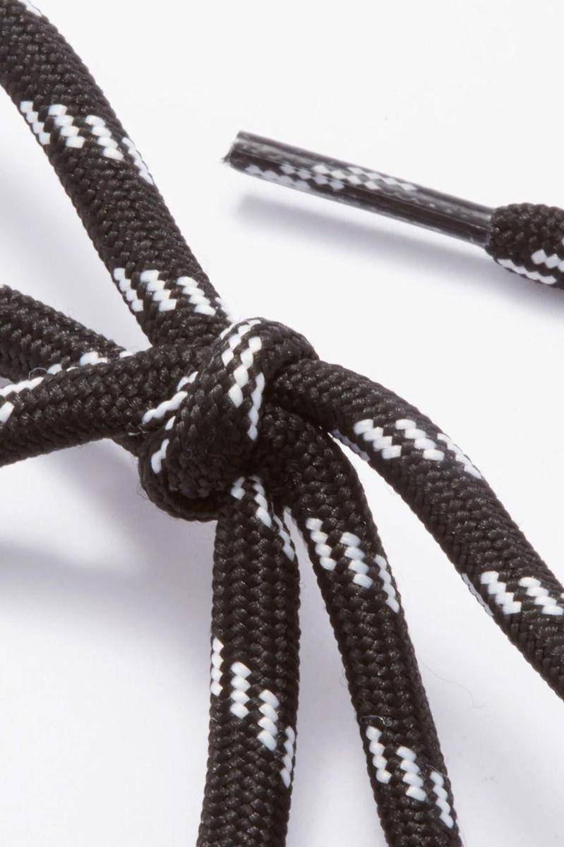 highsnobiety.com