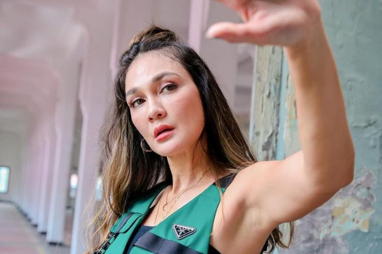 instagram.com/lunamaya